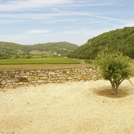 Charming With Terrace In Gard * Montclus